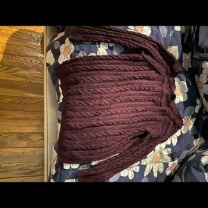 American Eagle sweater